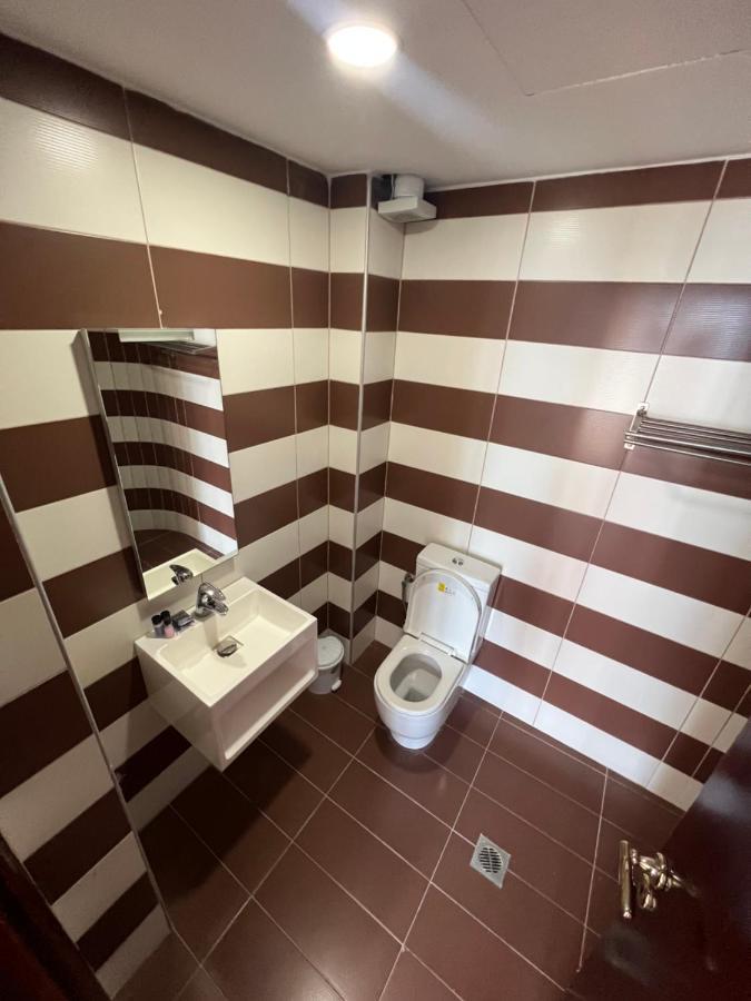 Monte Cristo Hotel With Rooftop Pool Sarande Ngoại thất bức ảnh