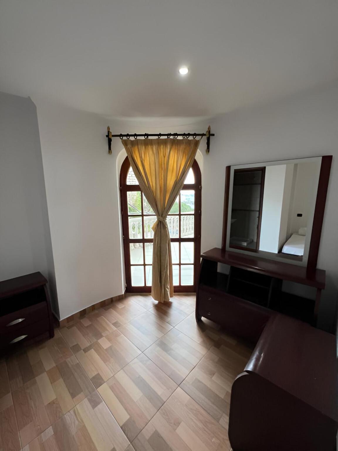 Monte Cristo Hotel With Rooftop Pool Sarande Ngoại thất bức ảnh