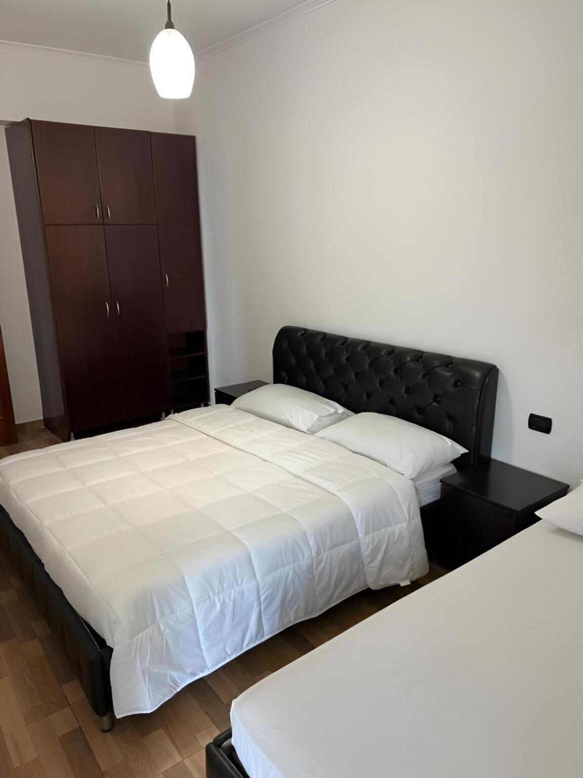 Monte Cristo Hotel With Rooftop Pool Sarande Ngoại thất bức ảnh