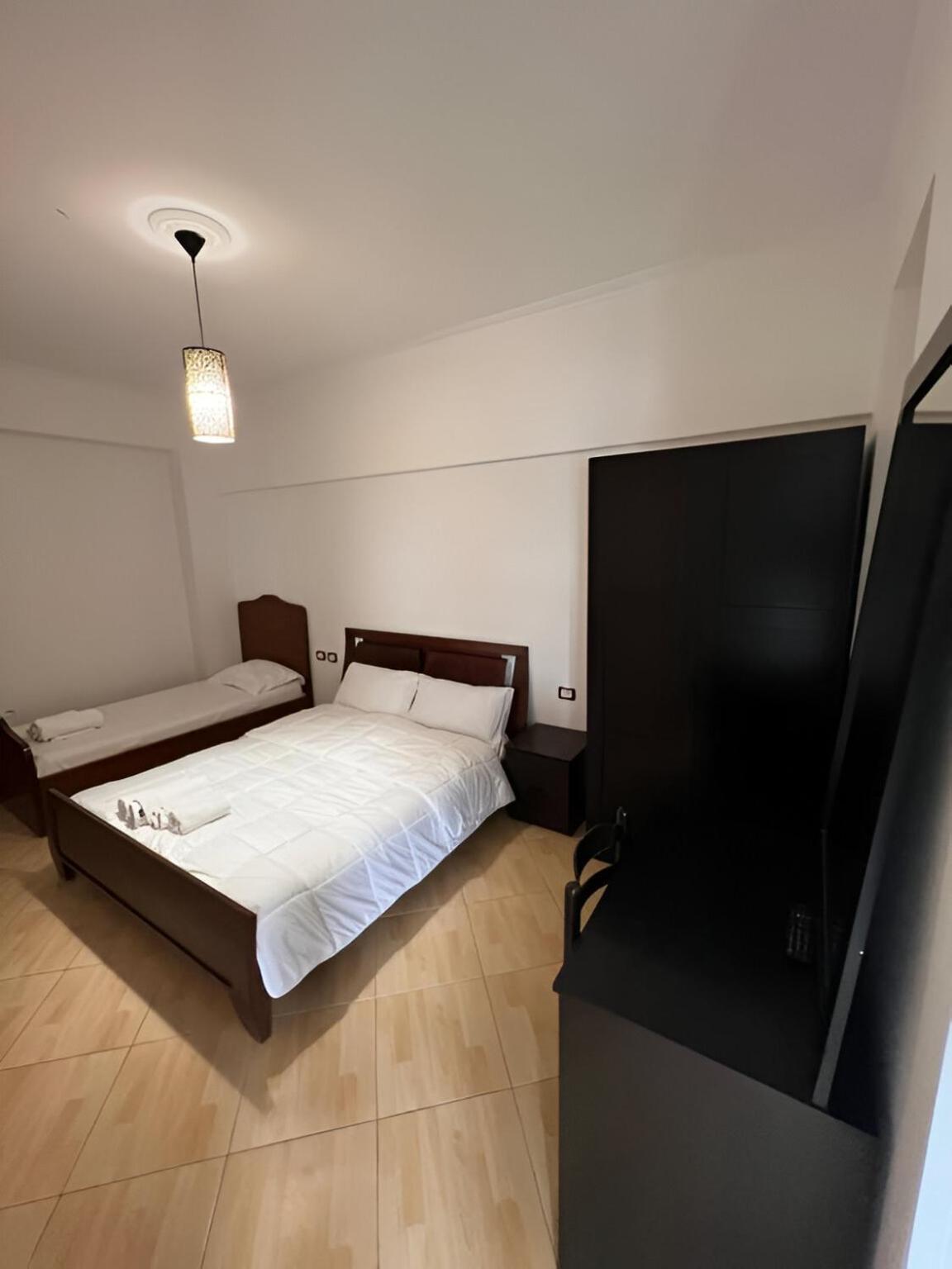 Monte Cristo Hotel With Rooftop Pool Sarande Ngoại thất bức ảnh