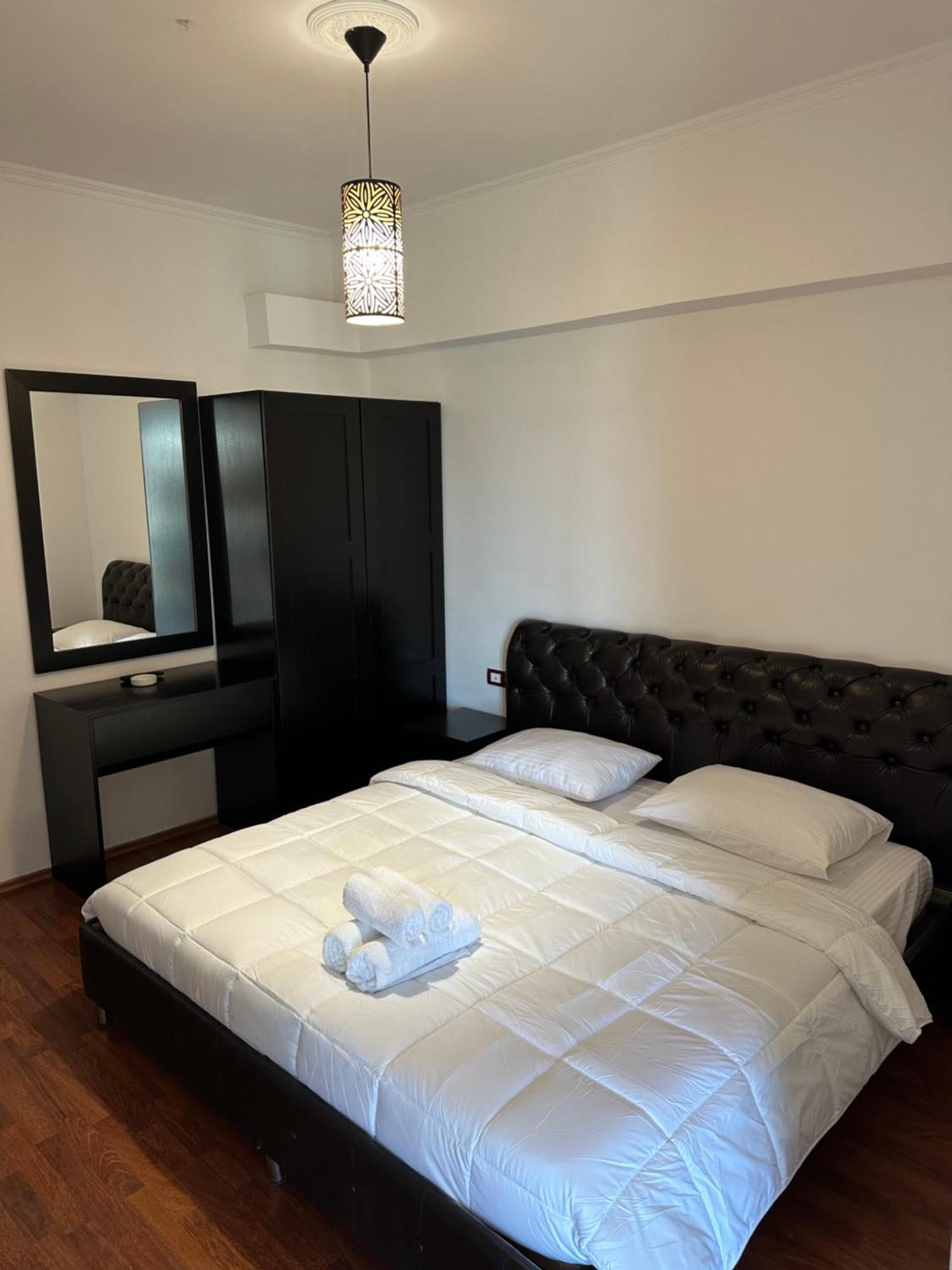 Monte Cristo Hotel With Rooftop Pool Sarande Ngoại thất bức ảnh